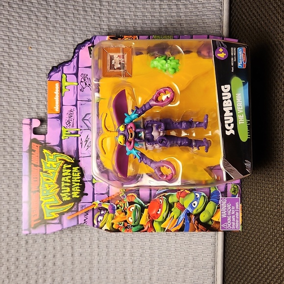Teenage Mutant Ninja Turtles Mutant Mayhem Scumbug Figure - Picture 1 of 3